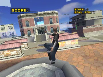 Tony Hawk Pro Skater 4 (US) screen shot game playing